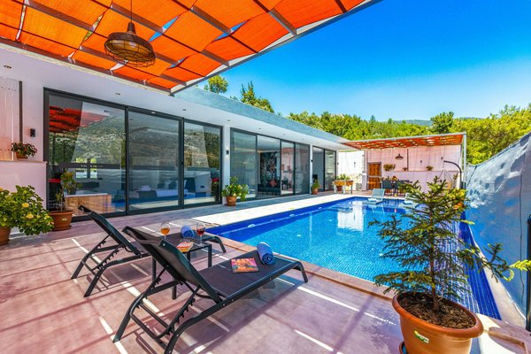 St barts villa for sale : practical guide